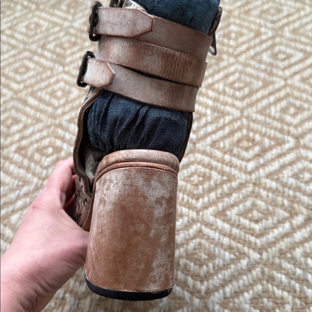 Freebird Theresa Taupe sz 8 Cut-Out Heeled Boots - Picture 10 of 15